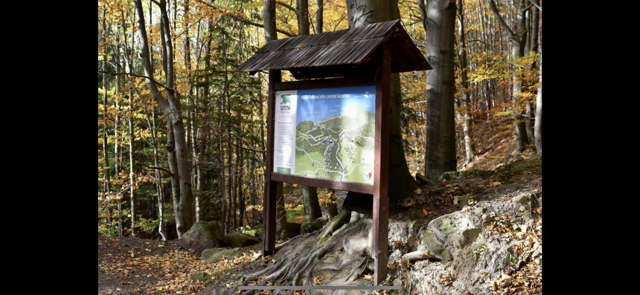 Chatka Pod Lysou Ostravice Bagian luar foto