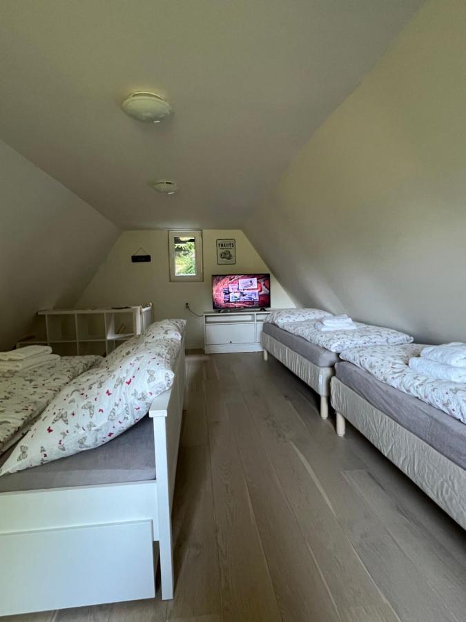 Chatka Pod Lysou Ostravice Bagian luar foto